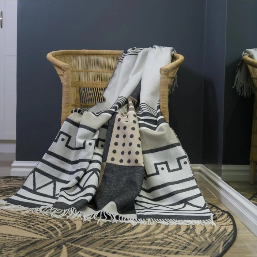 Xhosa Umbhaco Throw | Natural